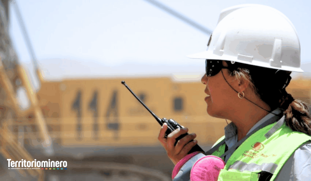 Mujeres en minería: Chile alcanza histórico 21,8% de participación