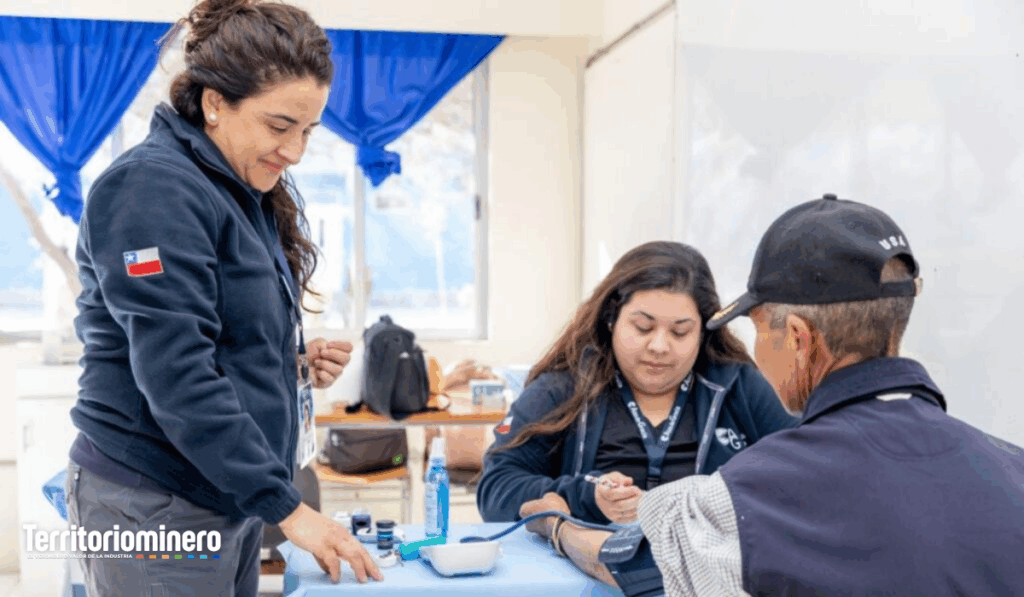 Collahuasi y Fundación Alas de Gracia llevan salud a vecinos de Pica y Pozo Almonte