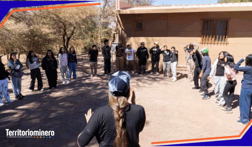 Fundación Minera Escondida impulsa liderazgo juvenil en San Pedro de Atacama