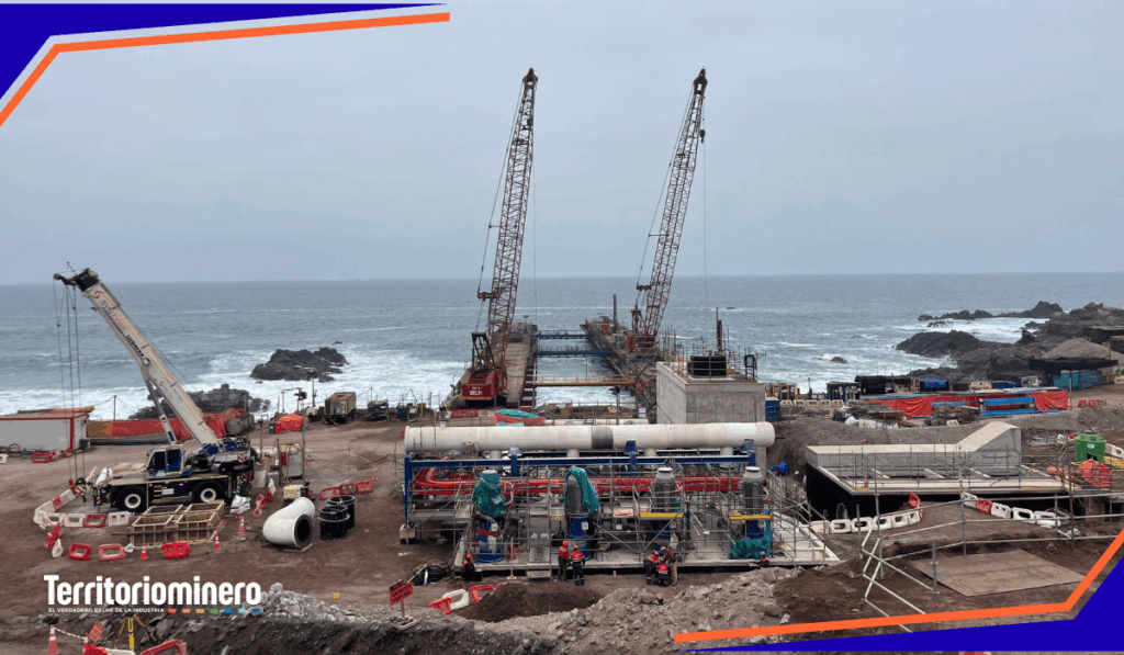 Codelco alcanza 81% de avance en su primera planta desaladora para sus operaciones del norte