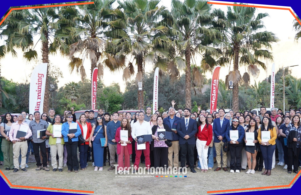 Candelaria Lundin Mining impulsa 117 proyectos locales con Fondo Creciendo Juntos 2025 Emprendedores y autoridades locales durante la ceremonia de adjudicación del Fondo Concursable Creciendo Juntos 2025 en Atacama.