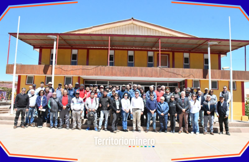 Distrito Candelaria Lundin Mining selecciona 117 proyectos en fondo Creciendo Juntos Autoridades del Distrito Candelaria Lundin Mining presentan proyectos seleccionados del fondo Creciendo Juntos 2025 en Atacama.
