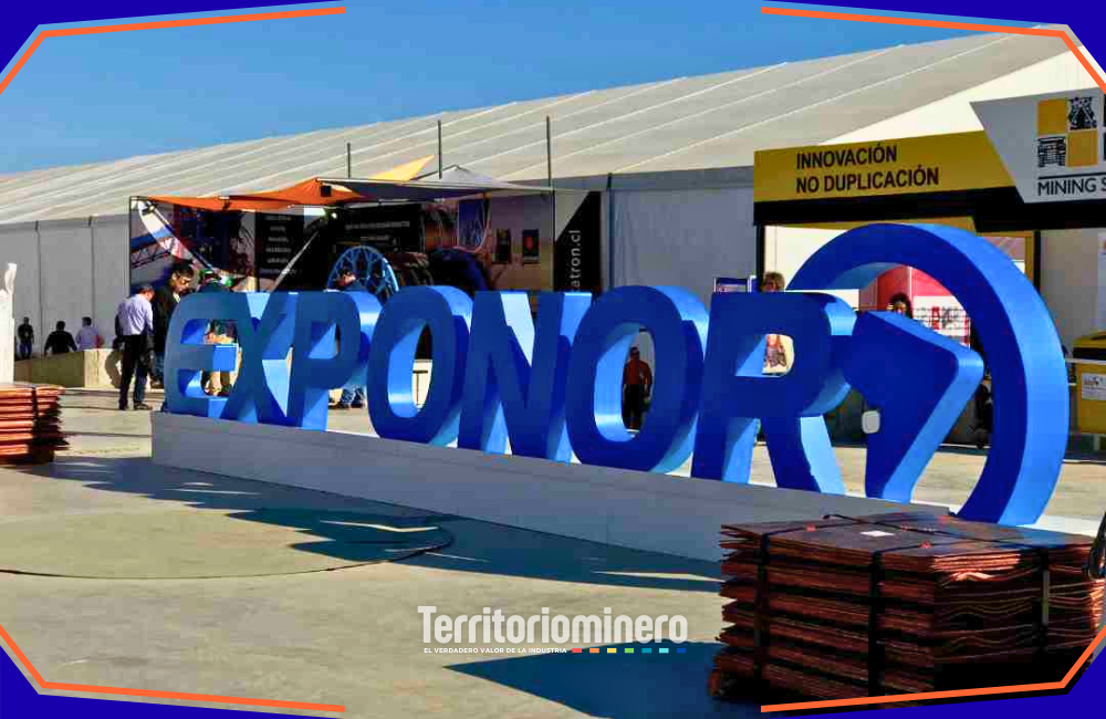EXPONOR 2026 impulsa vitrina estratégica para la industria energética con Pabellón de Energía Vista general de Exponor en Antofagasta, con expositores internacionales presentando innovaciones mineras y energéticas.