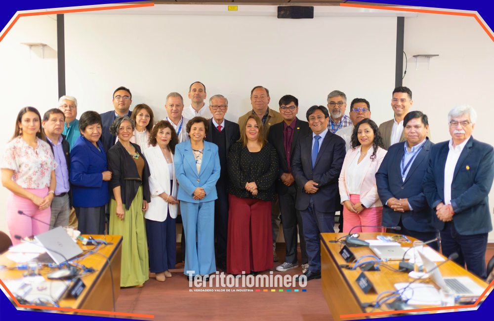 Gobierno Regional aprueba histórico convenio que fortalecerá la infraestructura de la pequeña minería en Antofagasta Histórico convenio entre ENAMI y el Gobierno Regional de Antofagasta impulsará modernización y desarrollo sostenible de la pequeña minería.