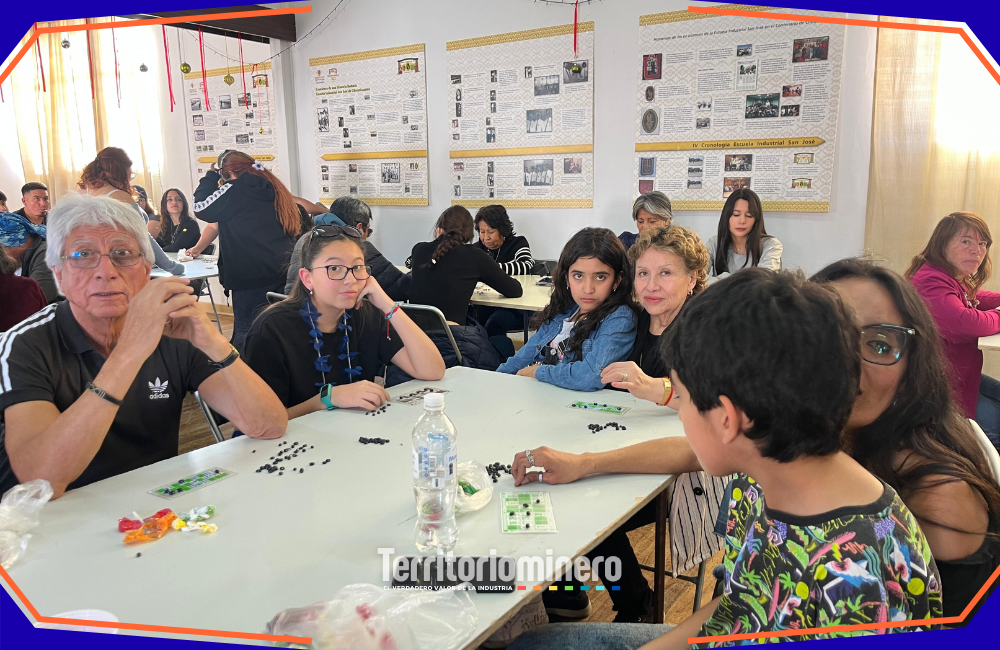 Celebración de la Fiesta de la Primavera 2025 en Chuquicamata, con exhabitantes, trabajadores y familias compartiendo en el histórico campamento minero.