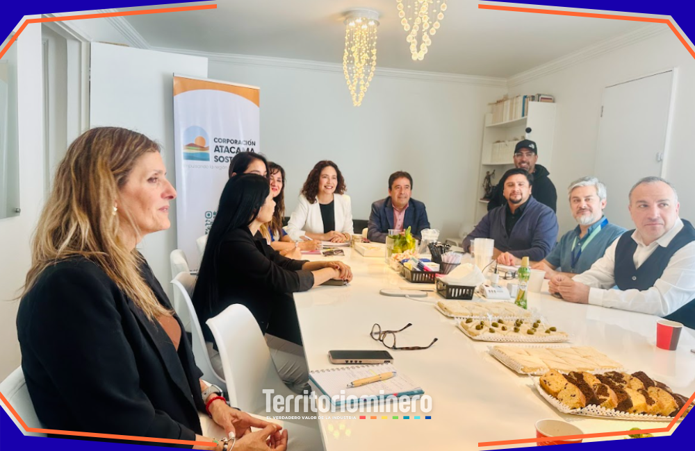 Lanzan Clúster y Cámara Portuaria en busca de fortalecer la competitividad logística de Atacama Lanzamiento del Clúster Logístico y Cámara Portuaria de Atacama con autoridades y representantes del sector.