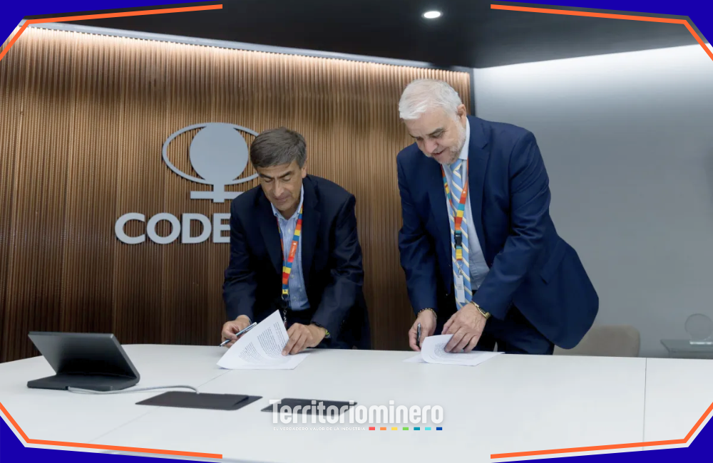 Codelco y Dirección Meteorológica firman convenio para fortalecer gestión climática minera Firma de convenio entre Codelco y la Dirección Meteorológica de Chile para fortalecer el monitoreo climático en la minería.