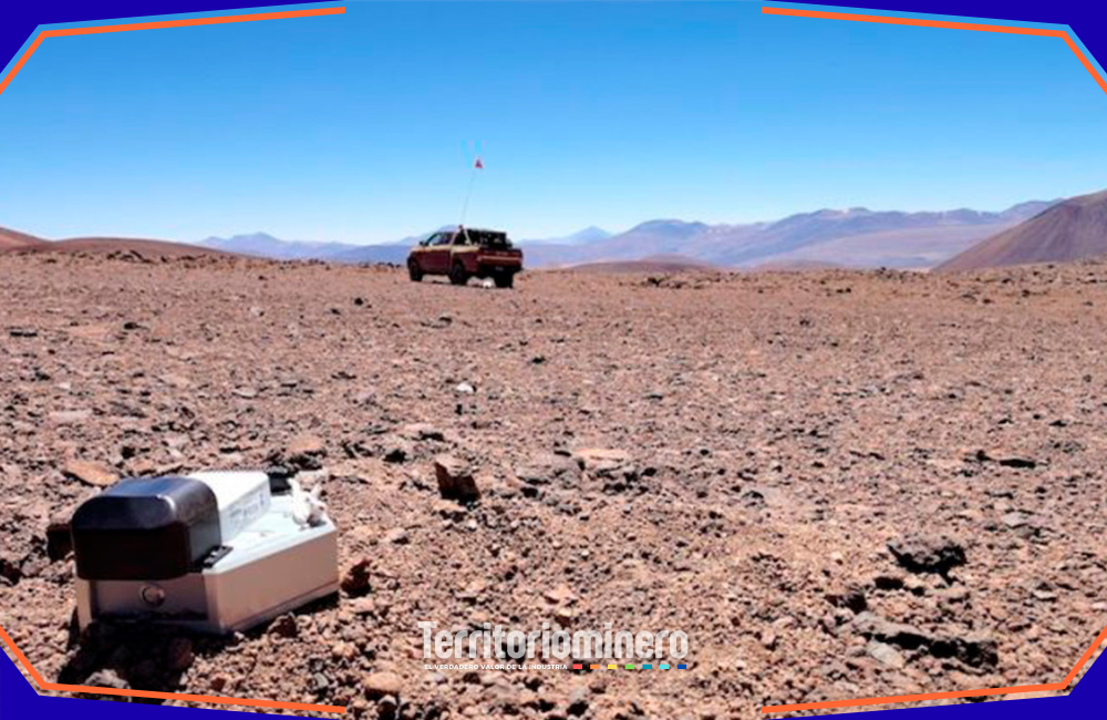 Tecnología geofísica con IA de Fleet Space Technologies aplicada a exploración minera en Chile
