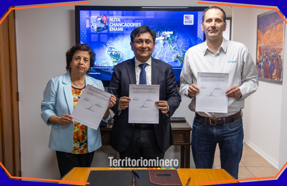 ENAMI y Gobierno regional impulsan modernización de la pequeña minería en Antofagasta Autoridades firman convenio ENAMI-GORE Antofagasta para modernización minera y traslado de Planta Taltal