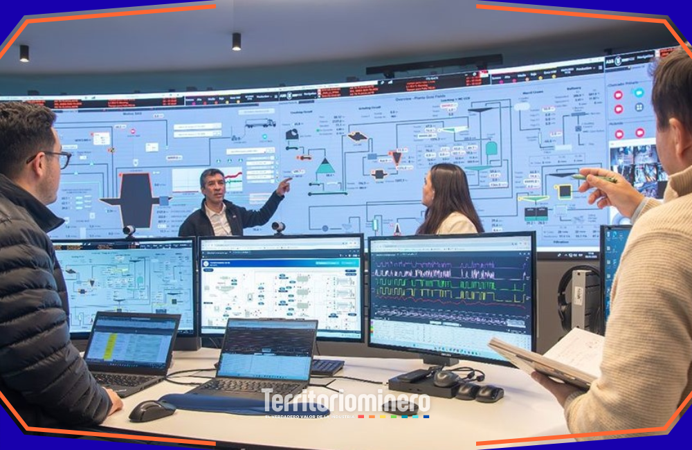 Gold Fields inaugura centro remoto 24/7 para Salares Norte Centro de Monitoreo Remoto de Gold Fields operando en Santiago para supervisar Salares Norte.