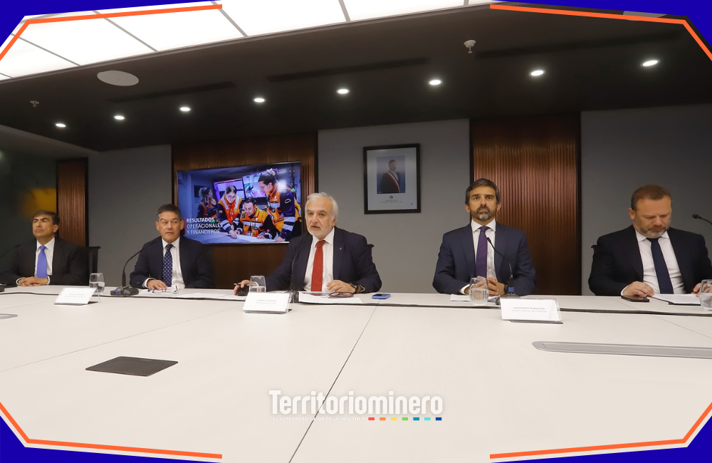 presidente ejecutivo de Codelco, Rubén Alvarado, quien subrayó que la compañía concentró sus esfuerzos “en el plan de retorno seguro, resguardando la seguridad y el bienestar de todos quienes forman parte de Codelco”.