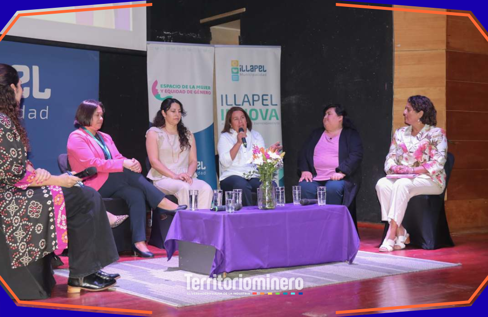 Minera Los Pelambres reúne a emprendedoras del Choapa en Empodera Mujer Mujeres emprendedoras del Choapa participando en el seminario Empodera Mujer en Illapel.