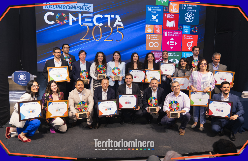 Premios Conecta 2025 reconoce a proyecto “Barrio Parque” de FCAB Proyecto Barrio Parque de FCAB reconvierte patios ferroviarios en espacios urbanos integrados en Antofagasta.