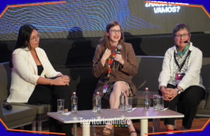 Autoridades, académicos, ejecutivos y representantes comunitarios durante el Congreso Futuro Calama 2026 en la sede de Inacap.