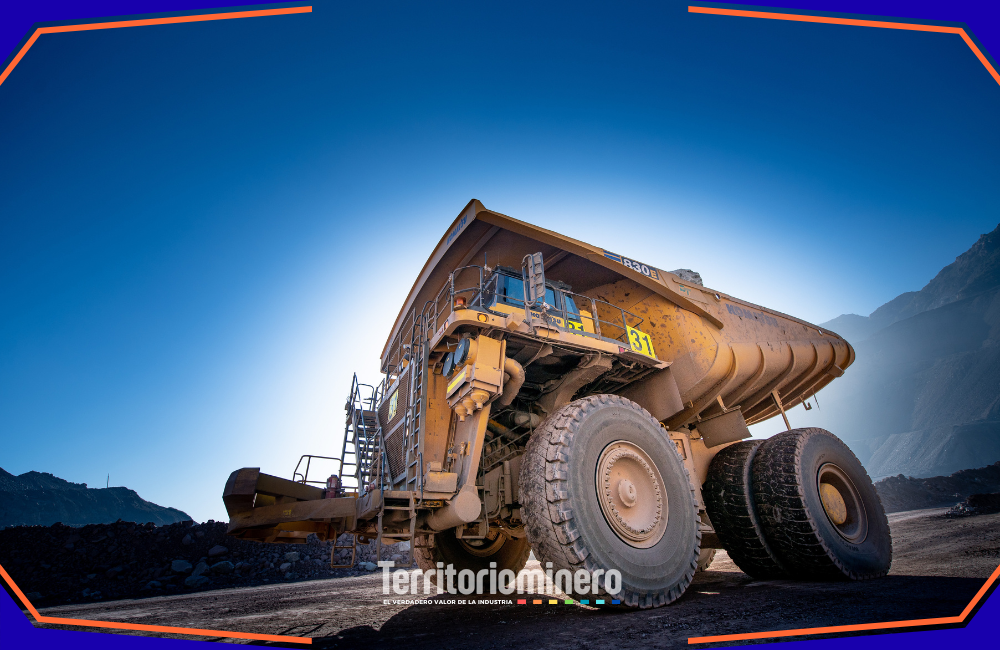 Anglo American ajusta proyecciones de cobre y refuerza foco en Chile Faena minera de Anglo American en Chile durante operaciones de cobre en 2025, con equipos y planta en funcionamiento.