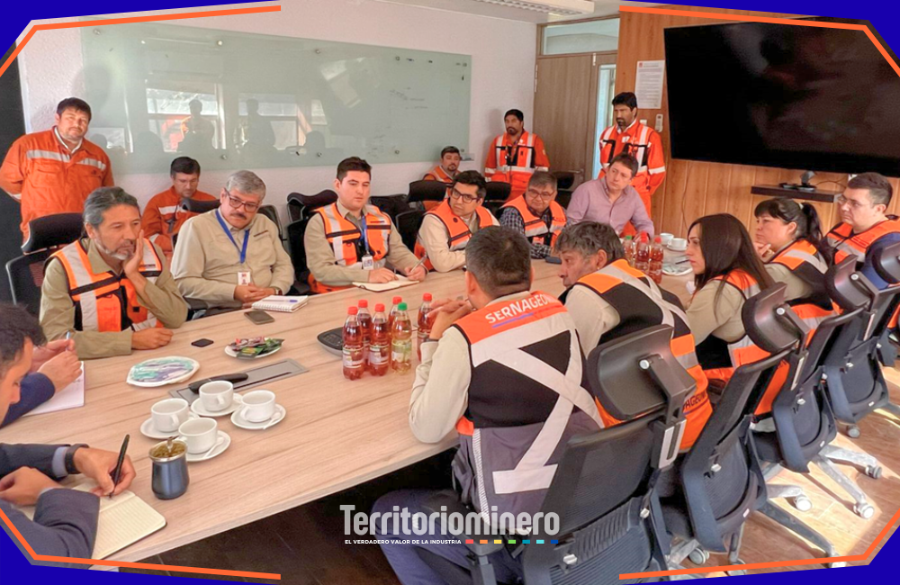 Sernageomin despliega operativo de fiscalización en El Teniente tras detectar irregularidades en reportes de seguridad Fiscalizadores de Sernageomin en operativo en División El Teniente revisando galerías y sistemas de monitoreo geomecánico en faena subterránea.