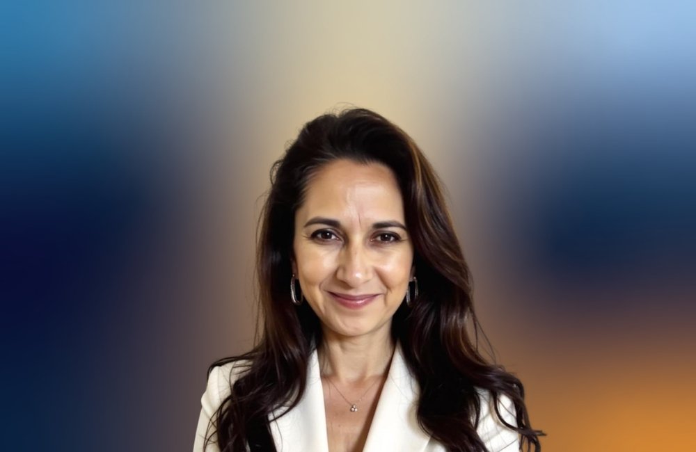 Del acceso al liderazgo: el próximo desafío de la minería chilena Paola Quezada Q. Fundadora de Agencia Redes y Mentora en Liderazgo Femenino, President IWFCI Chapter Chile.