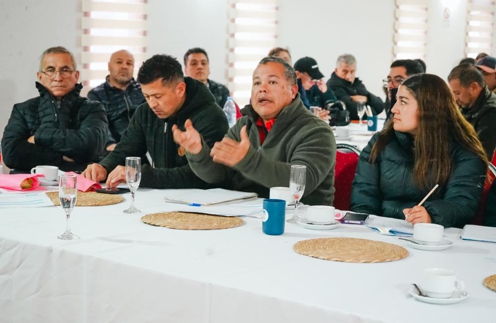 Empresas del Choapa refuerzan capacidades para licitaciones de Los Pelambres Cerca de 60 empresas del Choapa completaron cuatro talleres orientados a mejorar su participación en procesos de licitación de Minera Los Pelambres.