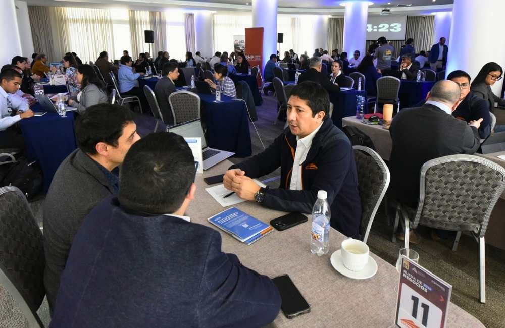 Mes de la Minería: 650 proveedores buscan ingresar al ecosistema minero en Antofagasta Proveedores participan en Rueda de Negocios del Mes de la Minería en Antofagasta.