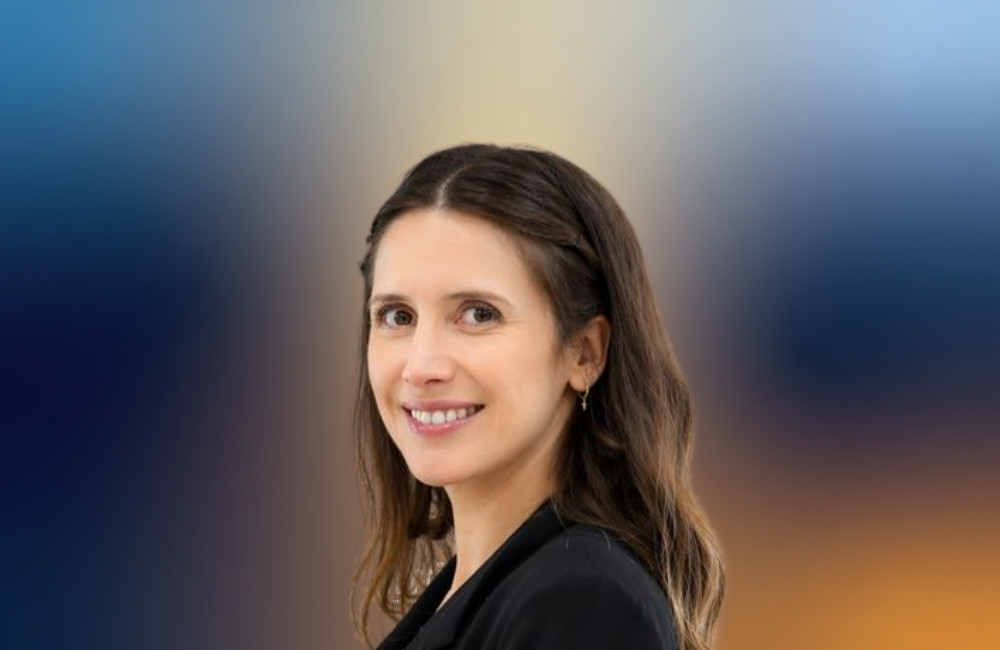 El talento que Chile no puede seguir descartando Valeria Lazcano. Trabajadora social, experta en políticas públicas y consultora WE