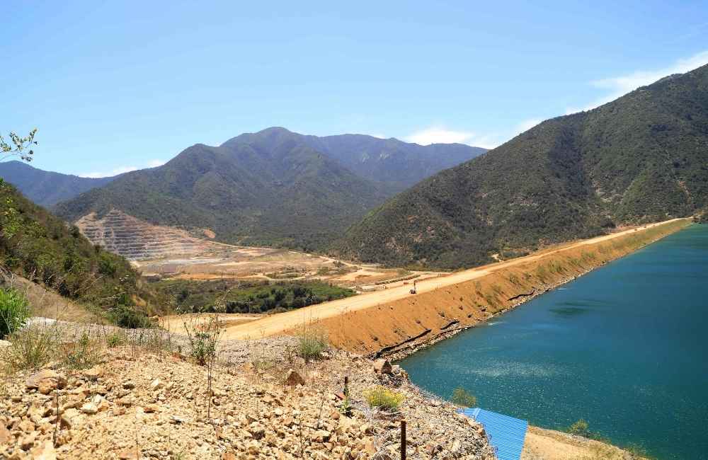 El Teniente explora recuperar cobalto desde relaves y abre nueva vía de valorización Profesionales de Codelco El Teniente investigan recuperación de cobalto desde relaves mineros